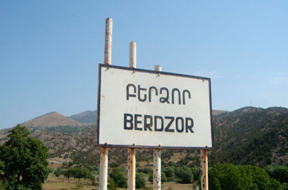 Լուրեր են պտտվում, որ Բերձոր համայնքը, հնարավոր է, նույնպես անցնի թշնամուն. Քաշաթաղի վարչակազմի աշխատակից