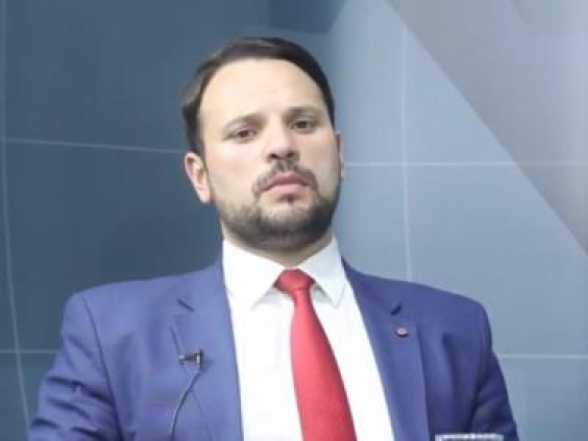 Խոսնակ Մանեն պետք է կատարեր «Դավաճաններ» իշխանական խմբավորման պարագլխի հանձնարարությունը ու պետք է շեղեր հանրության ուշադրությունը