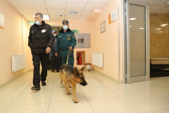 Տեղեկություն է ստացվել, որ «Աստղիկ» բժշկական կենտրոնում ռումբ է տեղադրված