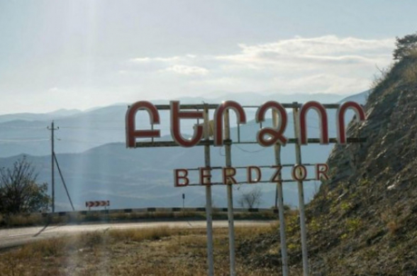 Ադրբեջանցիները Բերձորի ճանապարհով եկել, անցել, գնացել են դեպի շրջանի հյուսիսային թև. քաղաքապետը մանրամասներ է ներկայացնում