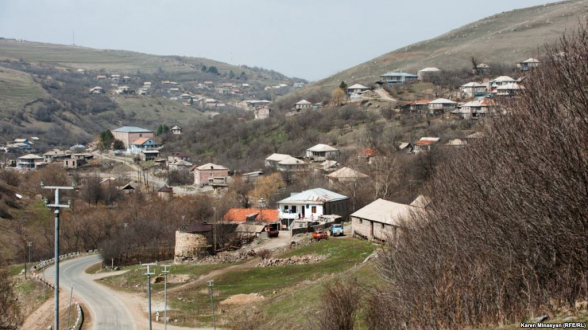 Տեղ համայնքի ղեկավարը պահանջում է վարչապետի և կառավարության հրաժարականը