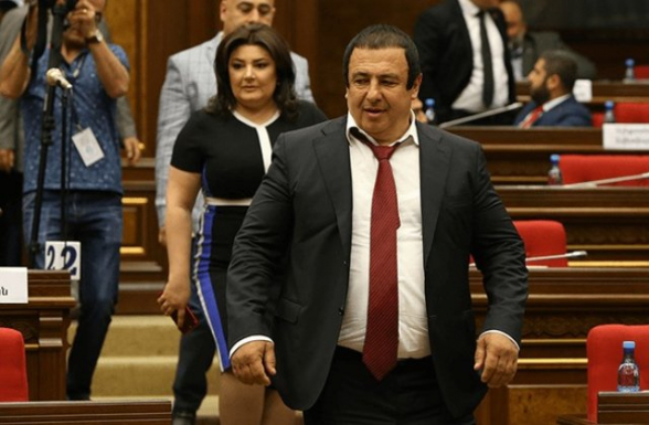 КС Армении отклонил заявление Совета НС о прекращении полномочий Царукяна
