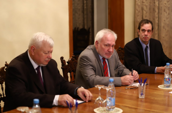 Сопредседатели Минской группы ОБСЕ прибудут в Ереван 13 декабря