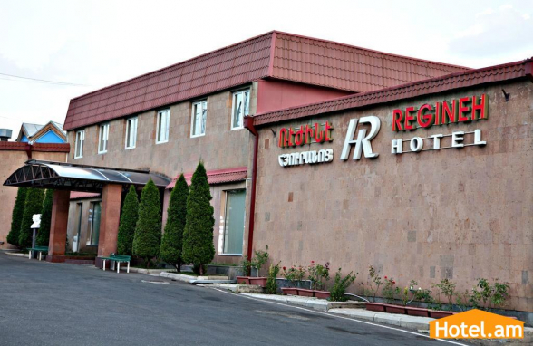 Ինքնասպանության դեպք Երևանում. «Ռեժինե» հյուրանոցային համալիրի բակում հայտնաբերվել է տղամարդու դի