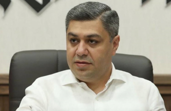 Արթուր Վանեցյանը՝ Նիկոլ Փաշինյանի և 5 մլրդի մասին