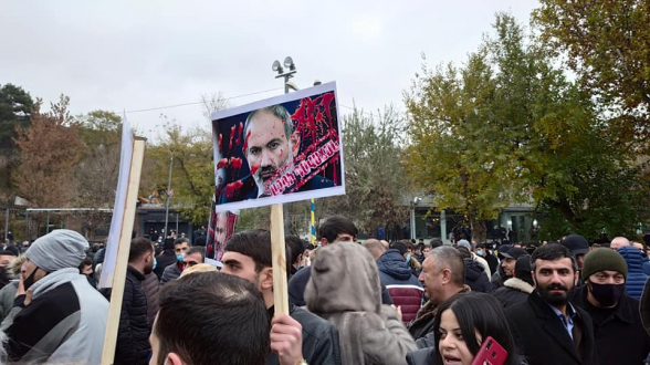 Митинг и шествие с требованием отставки Пашиняна (видео)
