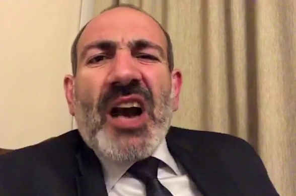 Госслужащие больше не подчиняются николовским властям – «Иратес»