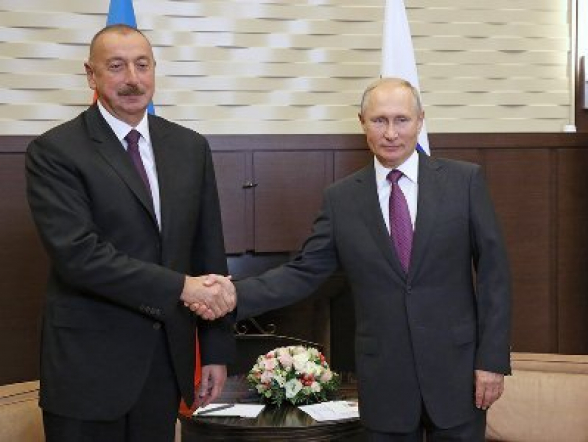 Алиев и Путин выразили уверенность в развитии сотрудничества Азербайджана и России