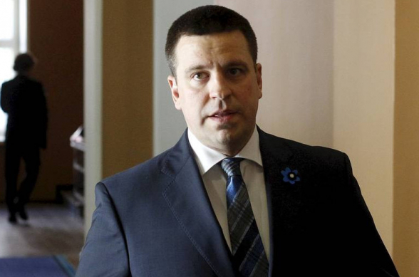 Премьер-министр Эстонии заявил об уходе в отставку
