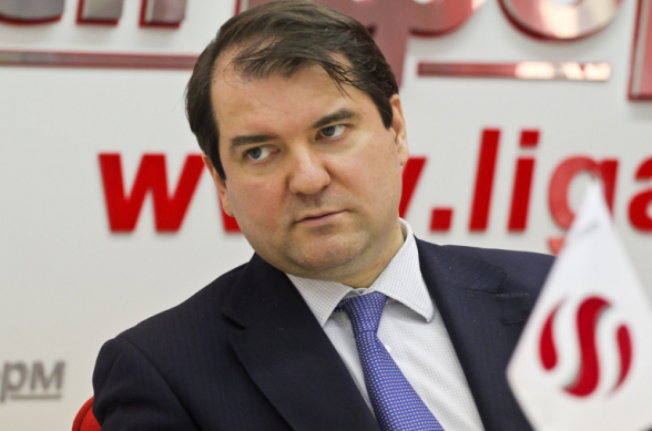 «По итогам цветных революций к власти приходят неграмотные люди, которые завлекают толпу несбыточными мечтами, но не умеют управлять государством»: Владимир Корнилов о власти Пашиняна