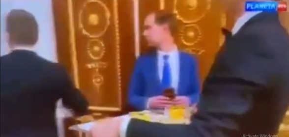 Никол Пашинян в Москве обедал с Алиевым (видео)