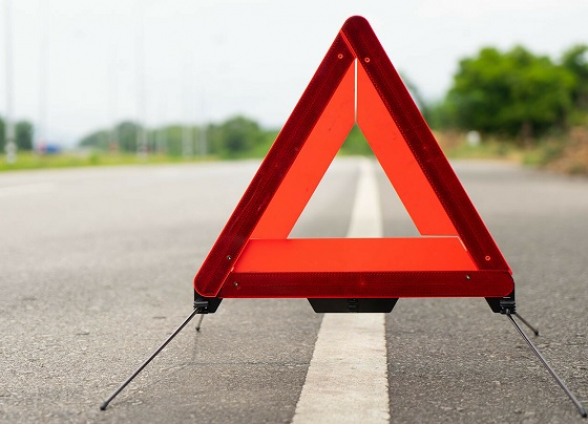 Առինջում բախվել են 58 երթուղին սպասարկող ավտոբուսը և բեռնատարը