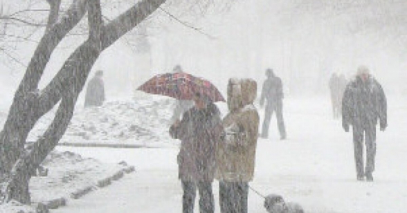 ՀՀ ողջ տարածքում սպասվում է ձյուն, առանձին վայրերում՝ ինտենսիվ, լեռնային շրջաններում՝ նաև բուք, ճանապարհներին՝ մերկասառույց․ ջերմաստիճանն աստիճանաբար կնվազի 17-20 աստիճանով