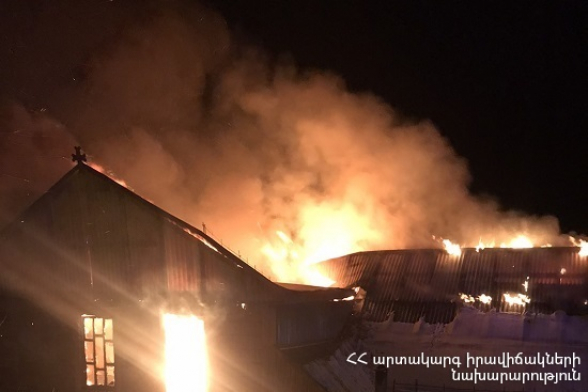 Դիլիջան քաղաքում այրվել է երկհարկանի տան երկրորդ հարկի և տանիքի փայտե կառուցատարրերը (մոտ 375 քմ)