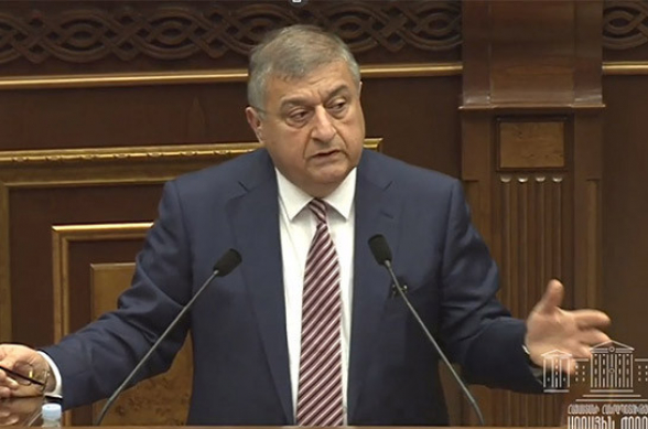 Джангирян в 2006 году по итогам фиктивного аукциона приобрел огромный земельный участок в Монументе – «Mediaport»