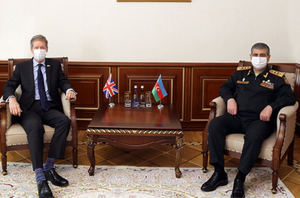 Ադրբեջանում Մեծ Բրիտանիայի դեսպանը Հասանովի հետ հանդիպման ժամանակ խոստացել է «ջանքեր գործադրել ռազմական ոլորտում ադրբեջանա-բրիտանական համագործակցության զարգացման համար»