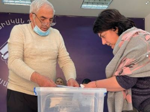 Почему Никол Пашинян подкупил родных погибших 1-го марта?  