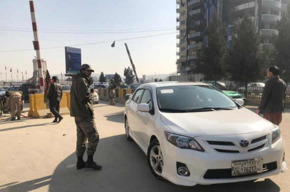 В Кабуле подорвали машину посольства Италии