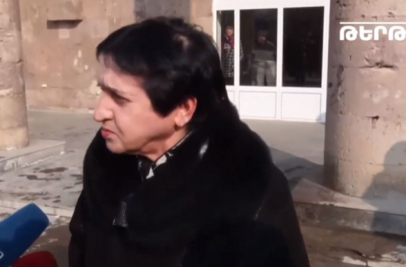 Էդ գժին ո՞վ է վստահում, ուզում ենք՝ էդ հոգեկանը թողնի գնա. Արարատի մարզի բնակիչը՝ Փաշինյանի մասին (տեսանյութ)