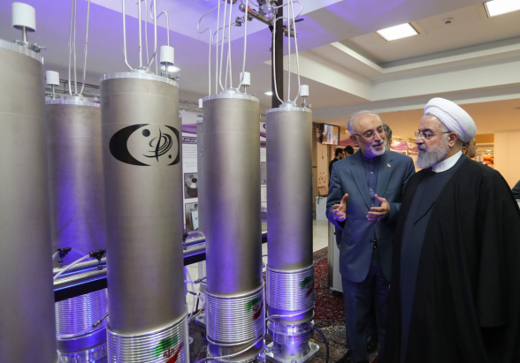 Иран заявил об установке 1 тыс. центрифуг на атомном объекте в Натанзе