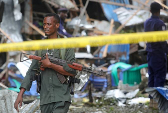 В Сомали из миномета обстреляли резиденцию, где был президент