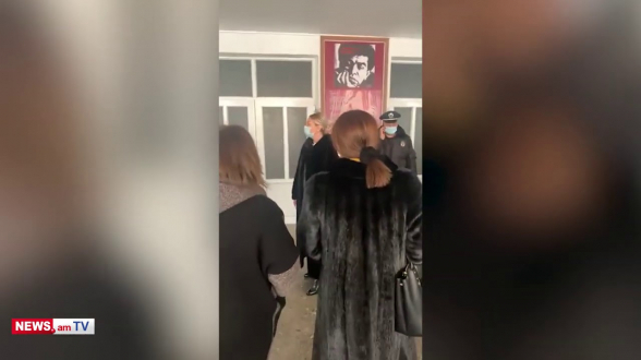 Աբովյան քաղաքի թիվ 1 ավագ դպրոցում կրկին դասադուլ է (տեսանյութ)