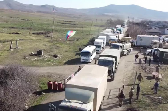 Российские миротворцы сопроводили в Шуши более 60 азербайджанских грузовых автомобилей