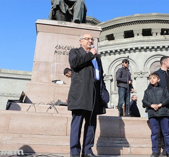 Вазген Манукян встретится с гражданами на площади Свободы в Ереване