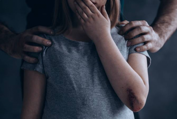 Բացահայտվել է 62-ամյա տղամարդու կողմից 10 տարեկան աղջիկ երեխայի նկատմամբ անառակաբարո գործողություններ կատարելու դեպք