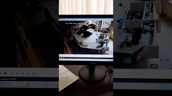 Ավազակային հարձակում` խանութ-սրահի աշխատակցուհու նկատմամբ (տեսանյութ)