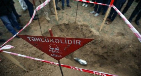 В Матагисе азербайджанец подорвался на мине