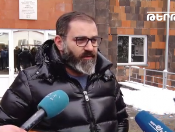 Нарек Малян на свободе: суд счел его задержание неправомерным (видео)