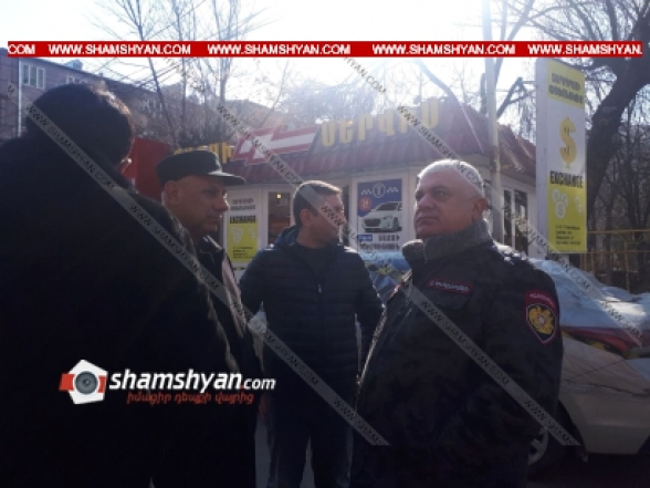 Երևանում զինված ավազակային հարձակում է եղել. Քաջազնունու փողոցի երթևեկությունը ժամանակավորապես դադարեցվել է