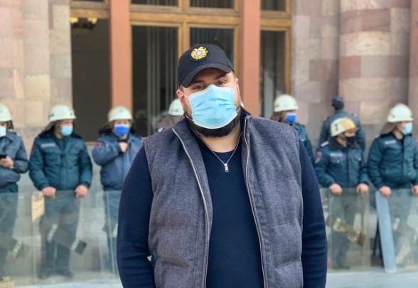 Паника, дикая паника: вот ситуация, которая сейчас царит среди предателей