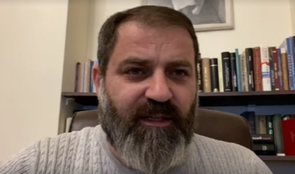 По улицам Еревана шагал не Никол Пашинян, а Ильхам Алиев (видео)