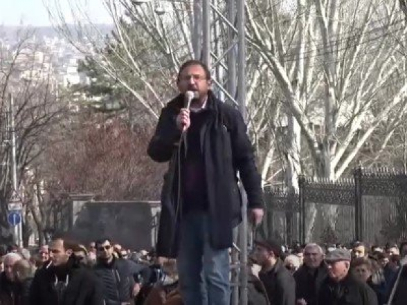 Ո՞նց կարող է երկրի վարչապետը, իշխող ուժը դեմ դուրս գա մեր անվտանգության երաշխավորին. Գեղամ Մանուկյան (տեսանյութ)