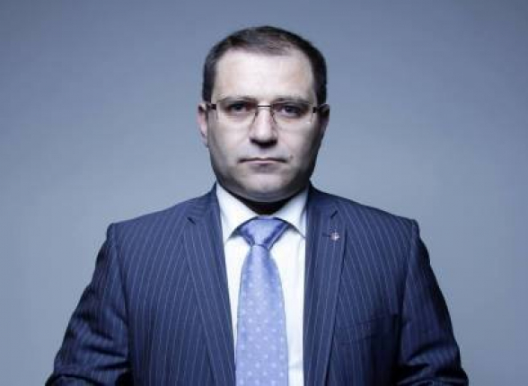 Busvoyage-ը, որի ավտոբուսներով մարդկանց հիմա տեղափոխում են միտինգի, պատկանում է Նորքի հպարտ թաղապետին