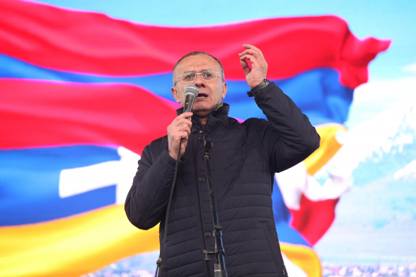 Եթե դու կարող էիր հատ-հատ ցուցակ կազմել ու բերել հրապարակ, ինչու դա չարեցիր 44 օրվա ընթացքում. Ս. Օհանյանը՝ Փաշինյանին (տեսանյութ)