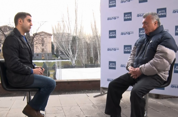 Եթե Փաշինյանը մոլագար է ու տգետ, Արմեն Սարգսյանը կրթված է և փորձ ունի, հետևաբար՝ միտումնավոր է նպաստում նրան, որ իշխանությունը ոտքերը մաքրի Սահմանադրության վրա. Ռուբեն Հակոբյան (տեսանյութ)