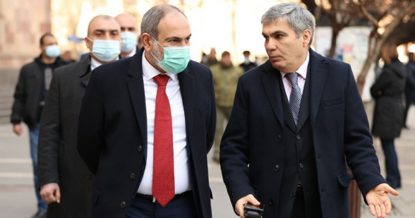 Պատմության համար եզակի դեպք է. մի եղբայրը իմաստը ստեղծողներից էր, մյուսը՝ իմաստը սպանողներից