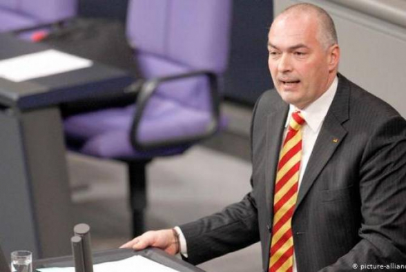 Бундестаг ФРГ лишил иммунитета депутата в связи с азербайджанской аферой