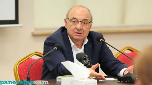 Վազգեն Մանուկյանի հարցազրույցը 6 հեռուստաընկերություններին (տեսանյութ)