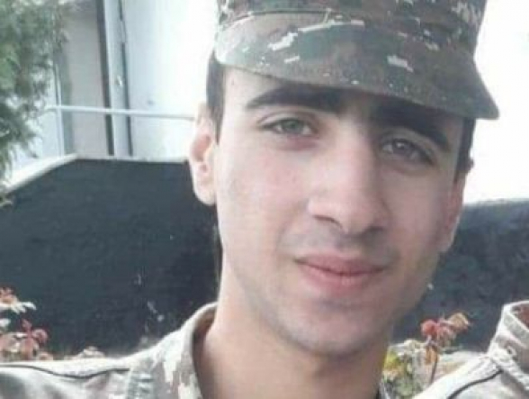 Շշմելու պատմություն է. Կարենի եղբայրը գտնում է մոր երազին եկած ծառն ու հենց այդ ծառի տակ թաղված Կարենի դին