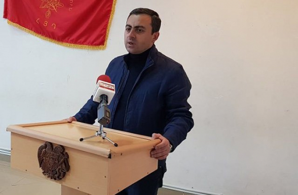 Այս իշխանության հեռանալու դեպքում հնարավոր է նույնիսկ նոյեմբերի 10-ի խայտառակ փաստաթղթում շտկումներ անել․ Իշխան Սաղաթելյան (տեսանյութ)