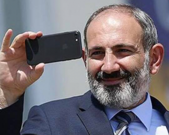 Հիմա նա մի գերխնդիր ունի՝ վերարտադրվել, ու դա անել ամեն ինչի գնով