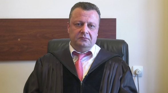 ՀՔԾ քննիչի կողմից դատավոր Ալեքսանդր Ազարյանին վիրավորելու փաստի առթիվ հարուցվել է քրգործ