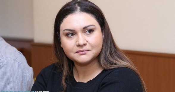 էսօր ԱԺ-ի դահլիճում բոլոր ծափահարողների թաղումներին գնալու եմ, ստուգեմ՝ հեչ ծափ տվող կա՞