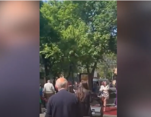 «Ամո՛թ բոլորիդ, եկել համե՞րգ եք անում»․ զոհվածի հայրը՝ բացօթյա համերգի մասնակիցներին