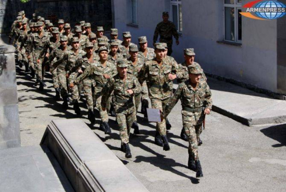 Парламент Армении принял в первом чтении законопроект об амнистии лиц, уклонившихся от обязательной военной службы