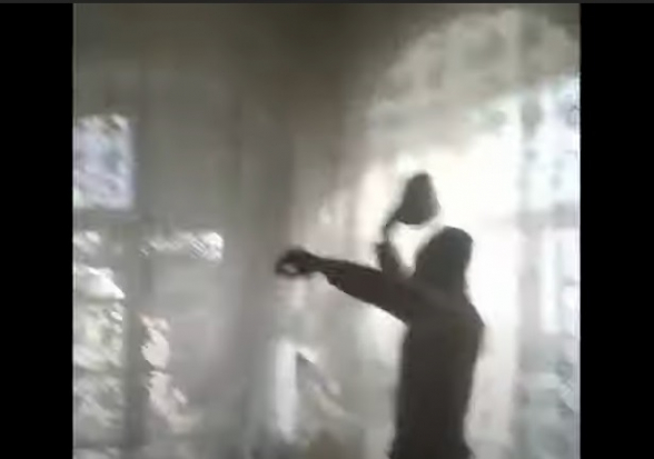 Ադրբեջանցի զինվորները դեռ շարունակում են «կռվել» հայերի ունեցվածքի դեմ